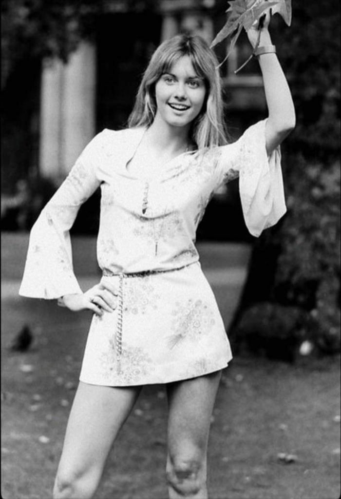 Olivia Newton John 1970s 9gag 