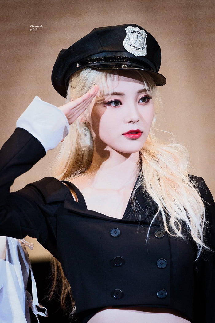 Photo : Jinsoul