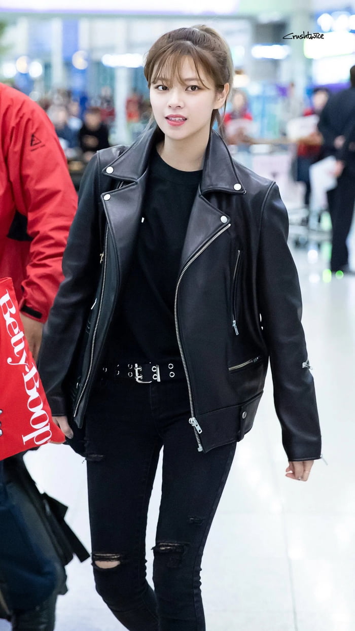 Photo : Jeongyeon