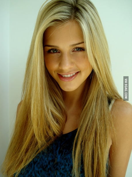 marina laswick brown hair