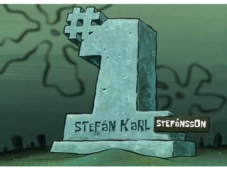 Can i get some Fs for the press F to pay respect meme - 9GAG