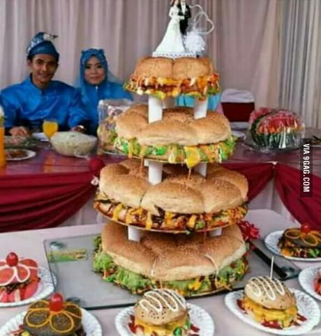 Burger cake - Co-op