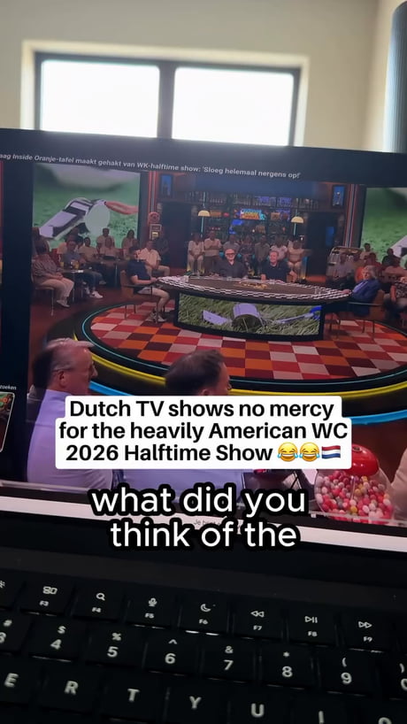 Dutch TV commentary on half time WC show