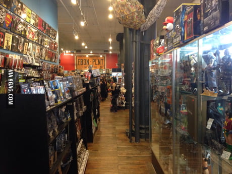 Forbidden Planet - New York