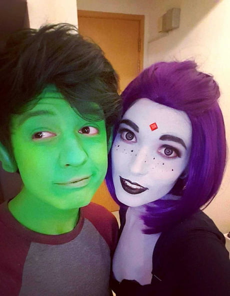 Beast Boy and Raven cosplay. Whatcha think 9GAG