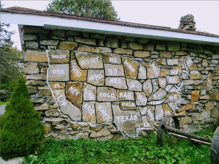 This Stonewall has a map of the USA in it