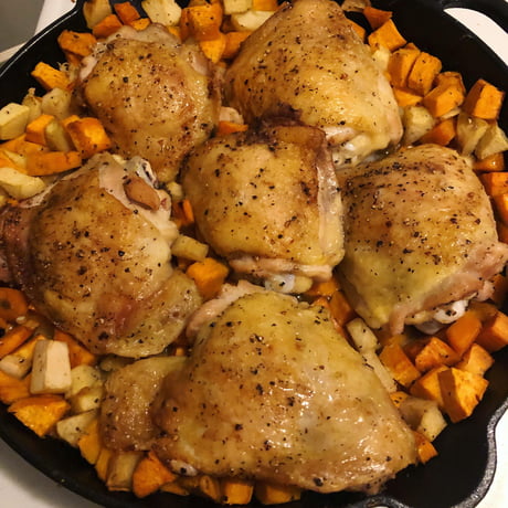 roasted veggies in cast iron skillet