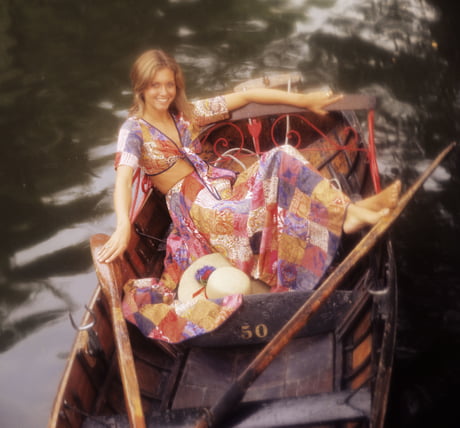 Singer songwriter and actress Olivia Newton-John in 1973