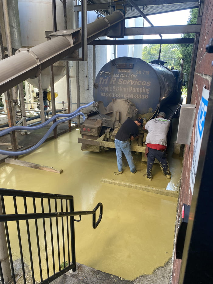Septic truck busted while cleaning the back…. The smell 9GAG