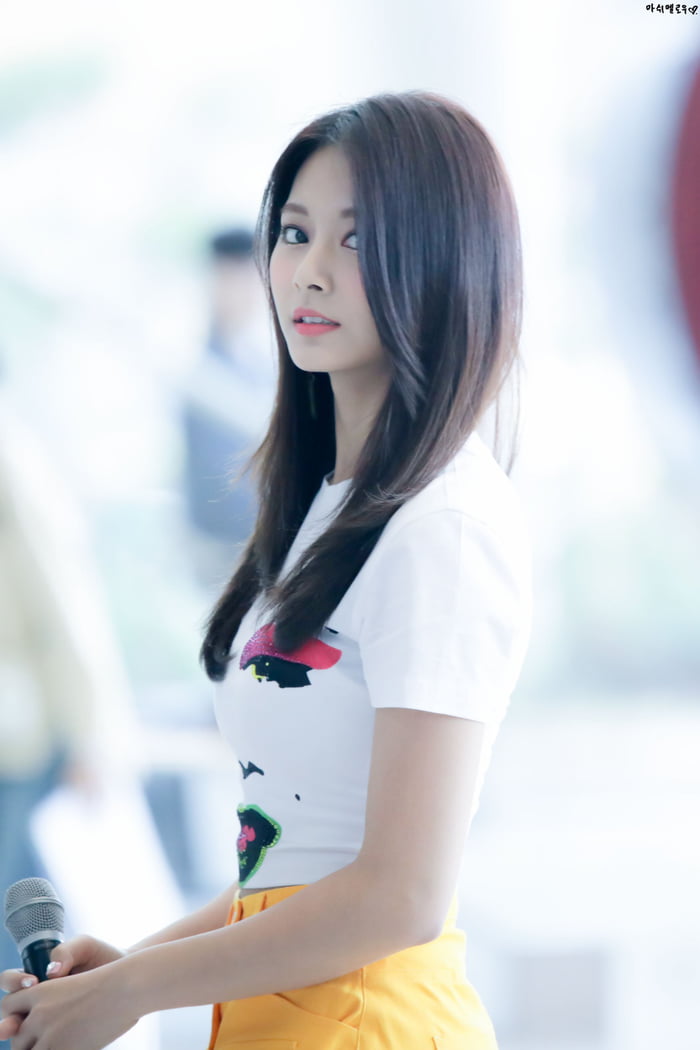 Photo : Tzuyu