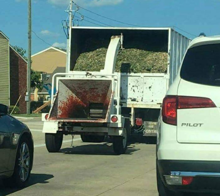 Who s Bright Idea Was It To Undercoat The Wood Chipper Red 9GAG who-s-bright-idea-was-it-to-undercoat-the-wood-chipper-red-9gag