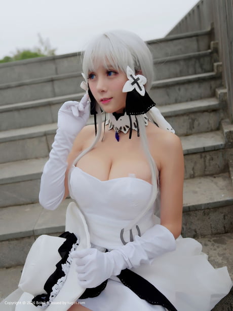 Illustrious Azur Lane by Xia Mei Jiang 9GAG