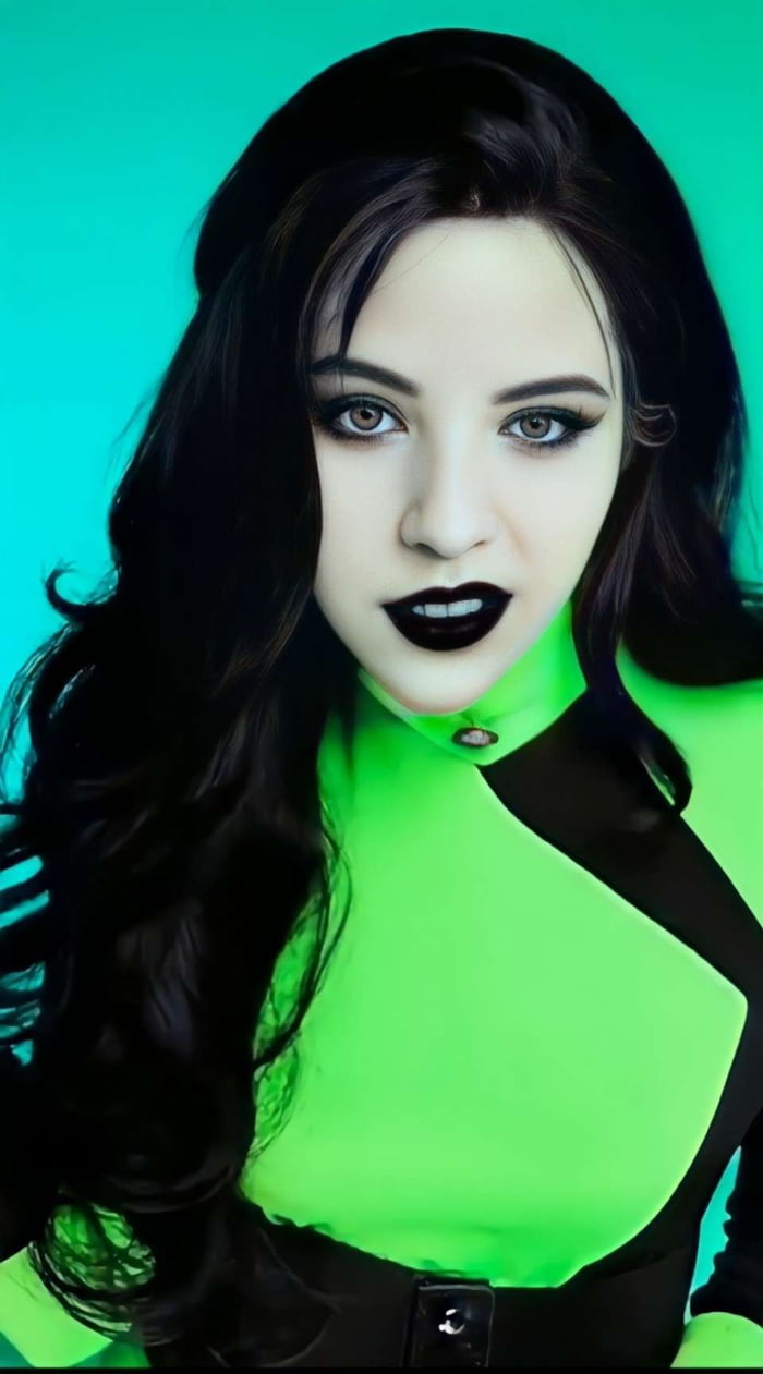 shego-cosplay-from-kim-possible-by-marelywaffle-9gag