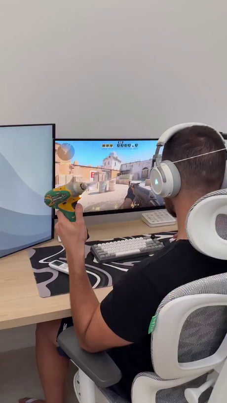 What failing at both tasks looks like