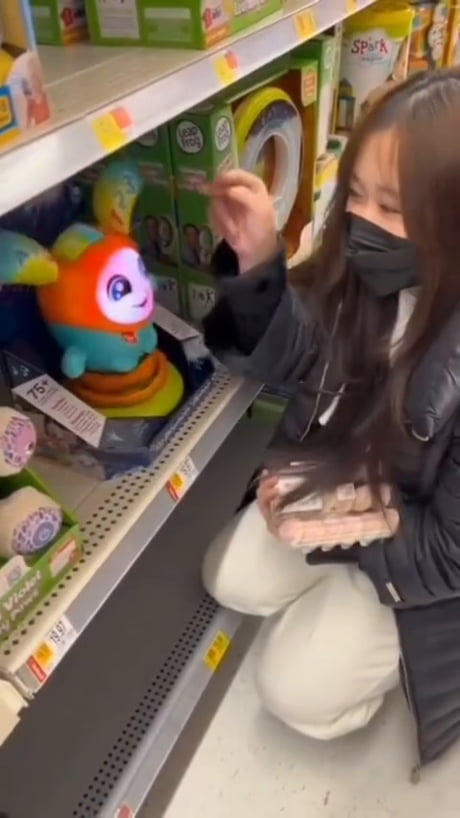Whoever designed this toy knew what he was doing