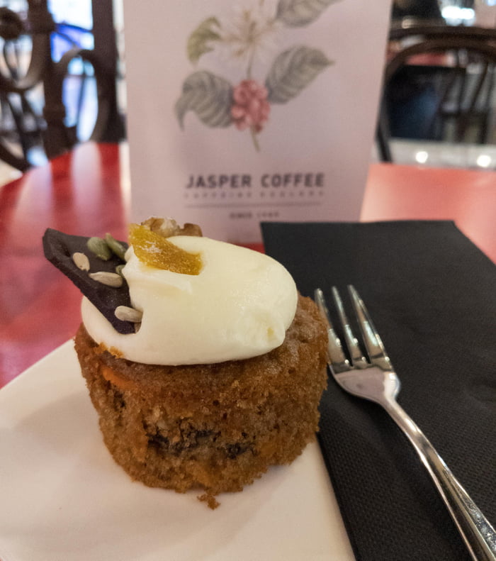 Mini carrot cake 🥰 9GAG