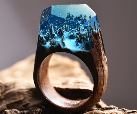 Wood Burning Studio Lara - Wooden ring made with epoxy resin. White smoke  💍like, share and comment. #woodburningstudio #woodworking  #epoxyresinjewelry #epoxyresin #epoxyring #samsonkamnik #jewelry #giftideas  #etsy #etsywoodburningstudio#ring #handmade ...