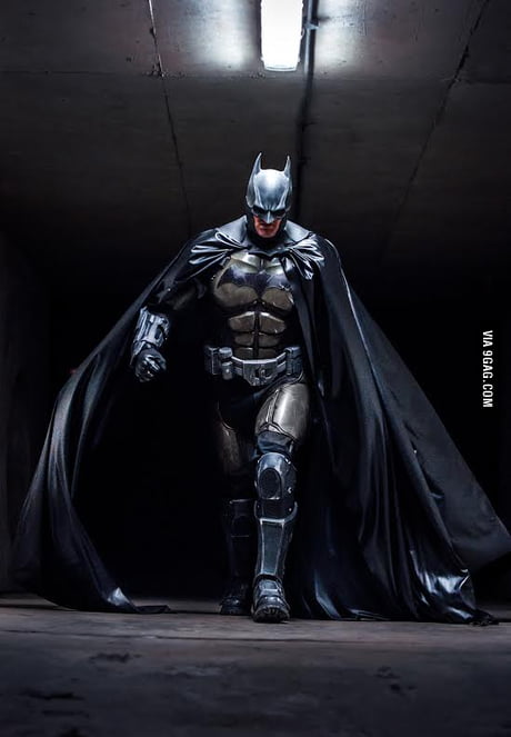 Best f**king Batman cosplay ever made by Julian Checkley - 9GAG