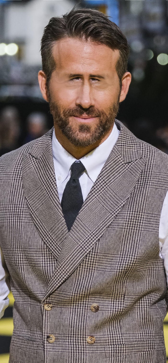 Ryan Reynolds Eyes Are Too Close Together 9GAG don-t-park-too-close-i-m-chubby