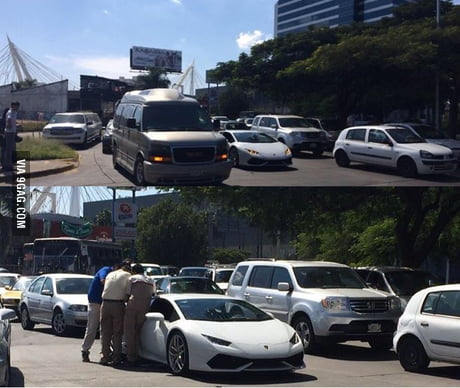 Lamborghini stuck in traffic with empty gas tank - Guadalajara, Mexico -  9GAG