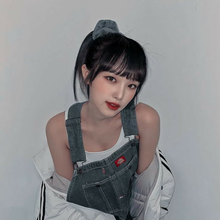 Photo : Smol Yena