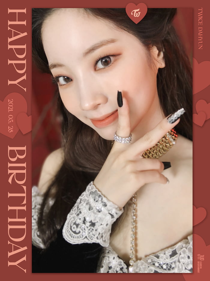 Photo : Twitter Update - Happy Birthday DAHYUN #HappyDAHYUNday
