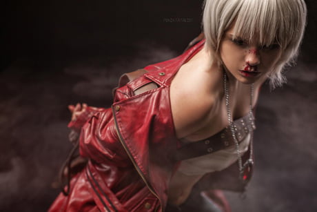 Fem Dante from Devil May Cry cosplay by Fenix Fatalist - 9GAG