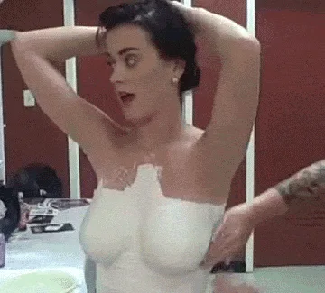 Katy perry boobs