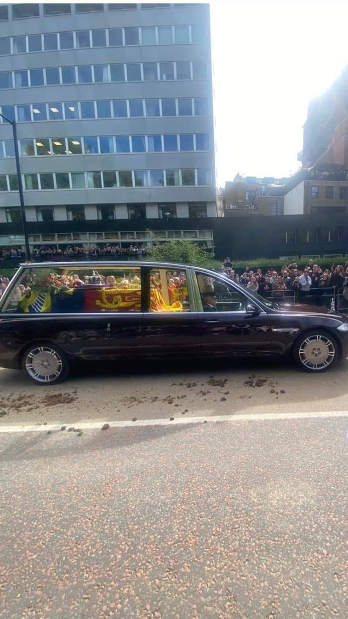 Hope That Those Who Threw Horse Poo At H M The Queen Got Their Buts