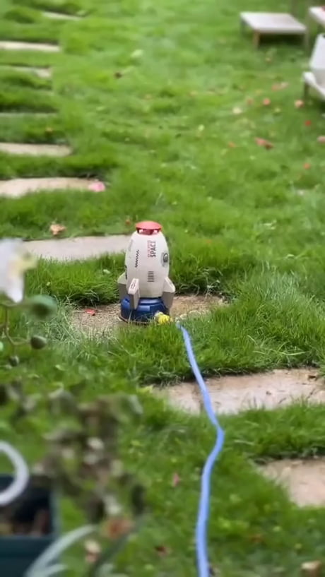 I know you want the mini rocket water sprinkler gif