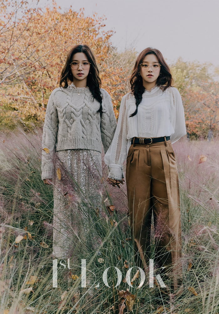 Photo : Yeoreum & Yuqi