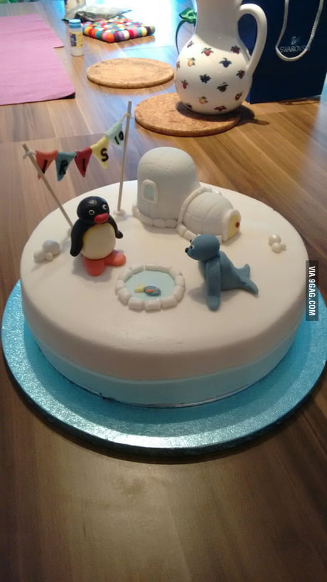 Crabtree Bakes - Pingu birthday cake #crabtreebakes... | Facebook