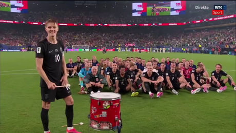 Beautiful to watch. More teams should have stuff like these based on their own culture
