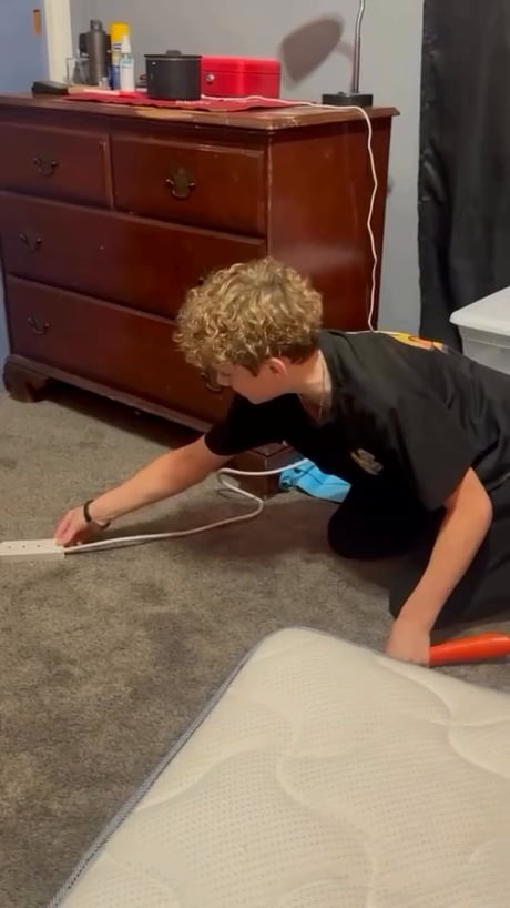 Lil dude created a filament