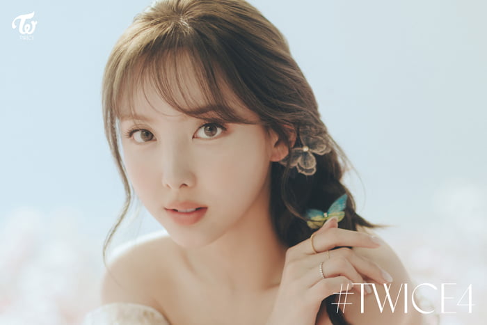Photo : Nayeon