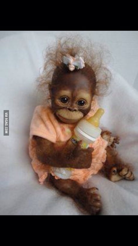 When You Re Ugly Baby But Mom Still Makes An Effort 9gag