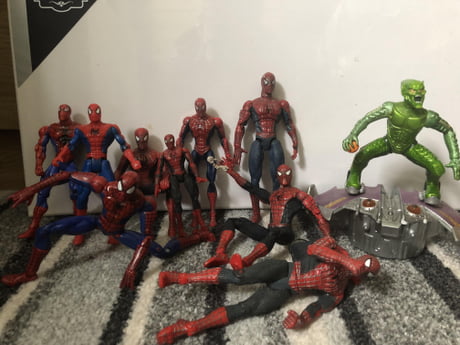 old spiderman toy