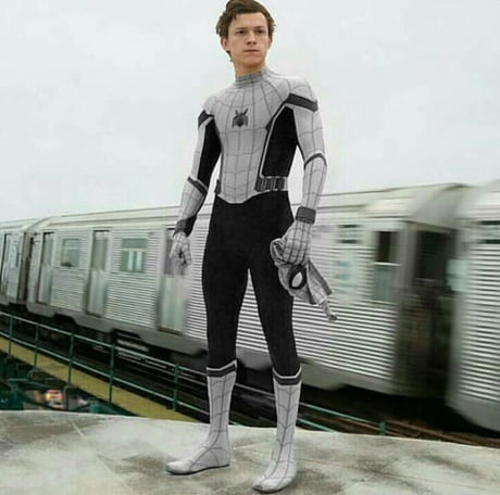 Future Foundation Spider-Man Suit (Aka I need him and the F4 to team up  down the line) - 9GAG