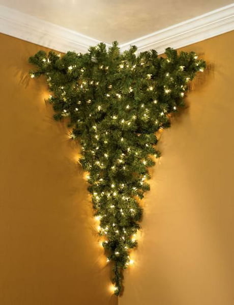 Is it just me or do these upside down Christmas trees, which have become a  trend, look like pubic hair? - 9GAG