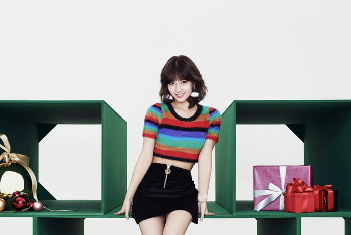 Photo : Momo early days