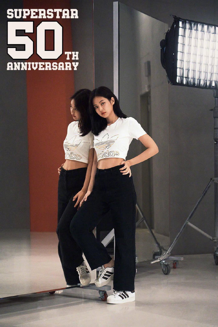 Photo : Adidas Originals Weibo Update with Jennie