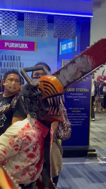This Chainsaw man cosplay - 9GAG