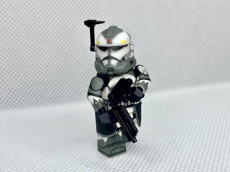 av figures commander wolffe