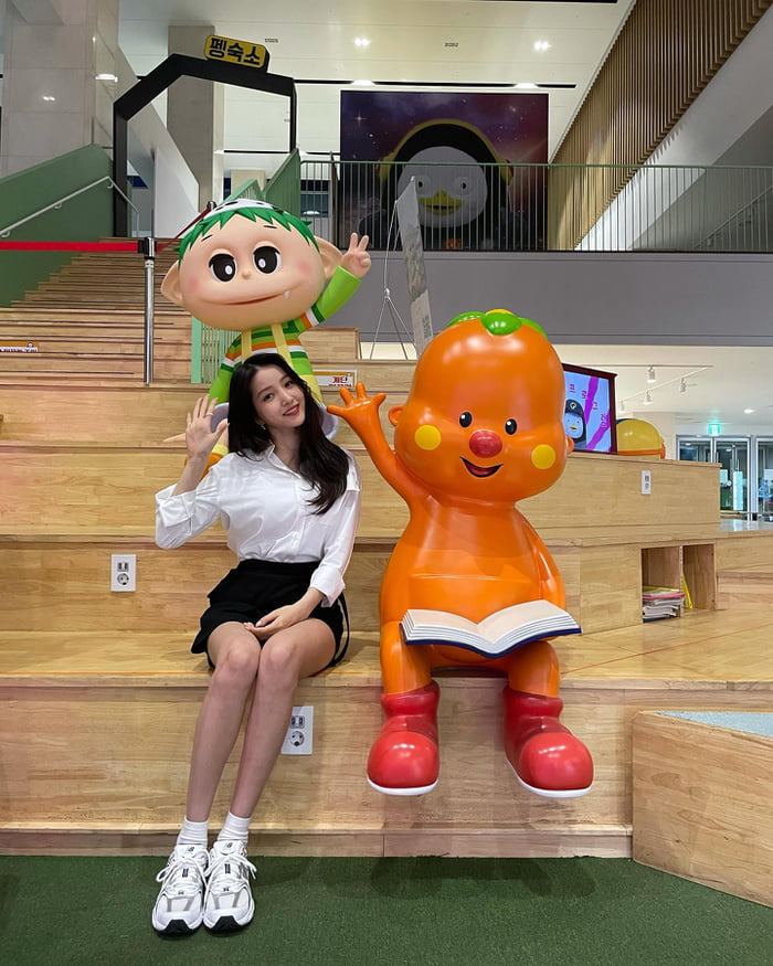 Photo : Sowon Instagram Update