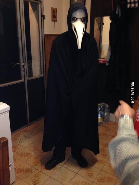 Real Life Scp 049 Costume