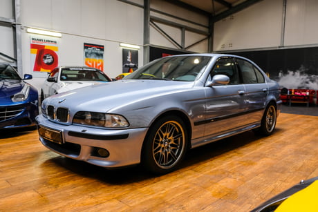 1999 Bmw M5 9 Silverstone Metalic On The Outside Lemans Blue On The Inside 9gag