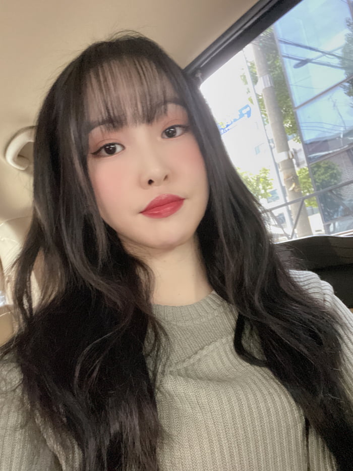 Photo : Yuju Weverse Update