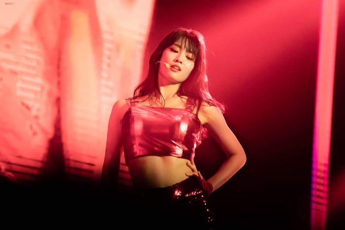 Photo : Momo - Twice