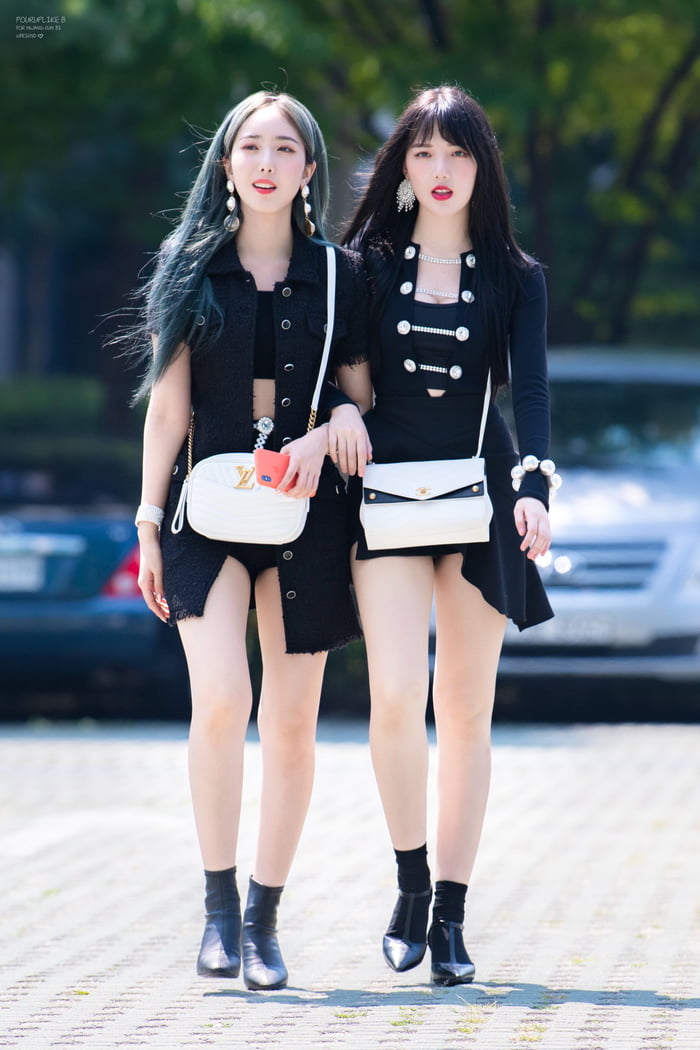Photo : GFRIEND - SinB and Yerin