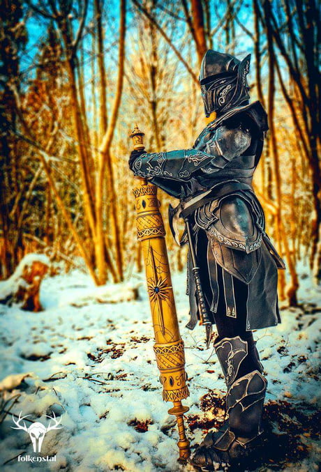 Ebony armor cosplay with and elder scroll 9GAG